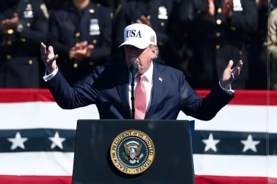 Donald Trump Repeats Firefighter Claim on Where Was Trump On 9/11?
