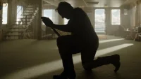 Tom Cruise Drives Digger Film Trailer Toward October 2 Release