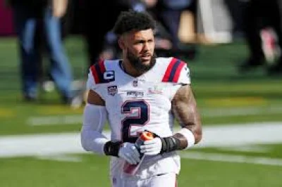 Dre’mont Jones starts as Patriots edge depth thins with Harold Landry III on PUP