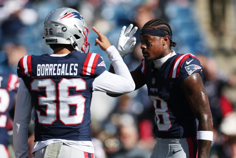 Andy Borregales changes from No. 36 to No. 8 as Patriots Kicker heads into season opener