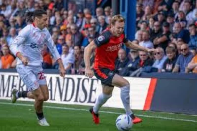 Stevenage 2-1 Luton Town after Jack Wilshere red card — Luton Town Fc