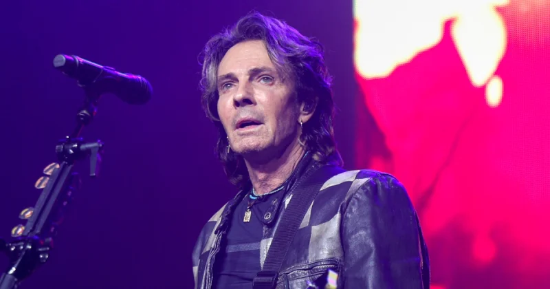 Rick Springfield says he killed a man in Vietnam in 1968