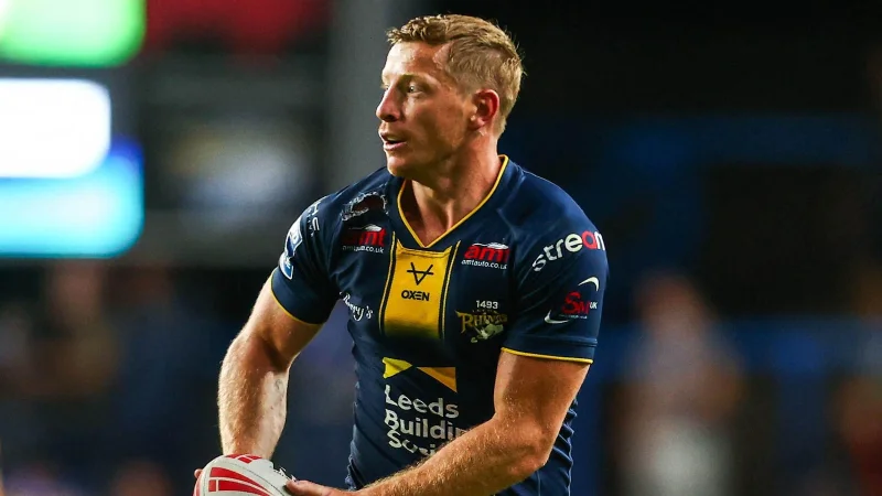 Leeds Rhinos Players Dream Team debate widens as Sam Tomkins backs Brodie Croft and Jon Wilkin leans Bevan French