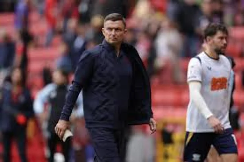 Paul Heckingbottom says Preston North End are improving despite poor Championship start