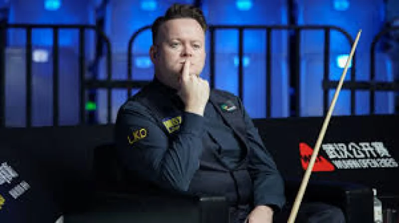 Ali Carter Survives Zhou Yuelong Fightback to Reach English Open Semifinals