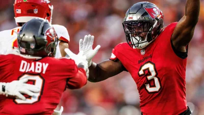 Josiah Trotter moves to the top of the Buccaneers' Week One depth chart