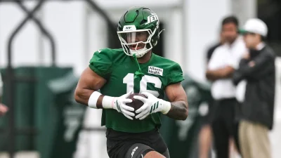 Kenyon Sadiq Trending Toward a Week 1 Debut, but 15-20 Snaps May Be the Real Story
