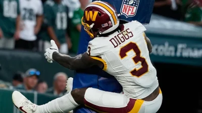 Stefon Diggs Penalty follows goalpost celebration after 10-yard TD