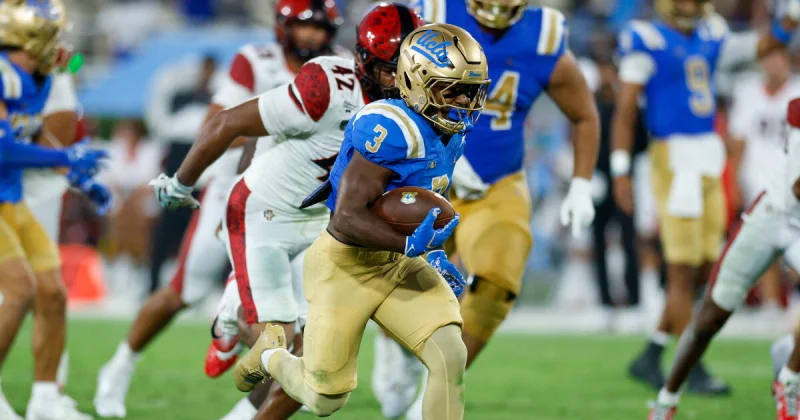 UCLA's 28-10 home-opening win over San Diego State shows the Rose Bowl Stadium rebuild may be underway