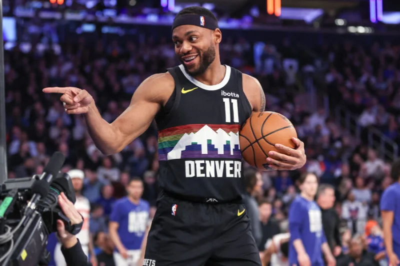 Bruce Brown signed to a training camp contract by the Knicks