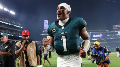 Jalen Hurts Climbs to QB2 in Fantasy Trade Analyzer for Week 2