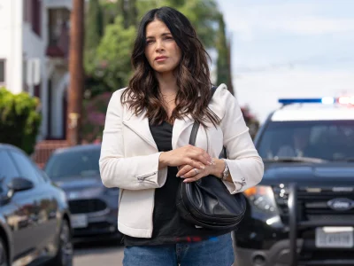 Jenna Dewan Leans on Two-Kid Family Life in The Rookie — Jenna Dewan The Rookie
