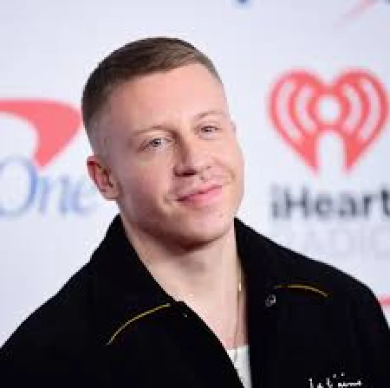 Robert Kraft Seeks $2 Million After Macklemore Net Worth Backlash