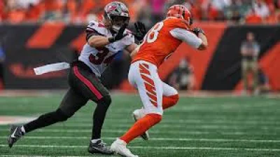 Alex Anzalone 'just got overexcited,' Todd Bowles says after missed tackles
