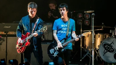 Johnny Marr Guitar Auction Puts 1982 Rickenbacker at Christie's