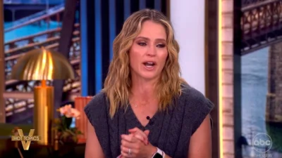 Sara Haines returns to The View after 1 week in hospice loss