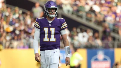 Bears Quarterback Carson Wentz Hides the Noise in Vikings' Unusual Win