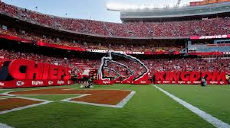 Daniel Jones starts again as Colts face Chiefs in primetime Football Games matchup at Arrowhead