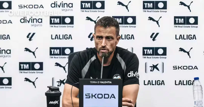 Valencia Fc to name same squad as Alavés for Real Sociedad clash, says Óscar Sánchez