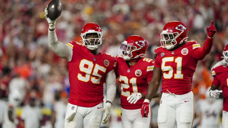 Week 3 Defense Rankings and Streamers: NBC Sports weighs early-season fantasy volatility