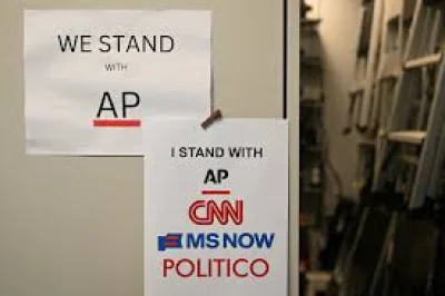 Donald Trump Backs Ban on 3 Outlets Before Wednesday Hearing — Jim Acosta