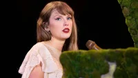 Taylor Swift Pushes Babylon Lyrics Back Into Focus