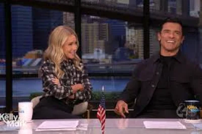 Mark Consuelos Delays 1-Year Mark Consuelos Foot Procedure
