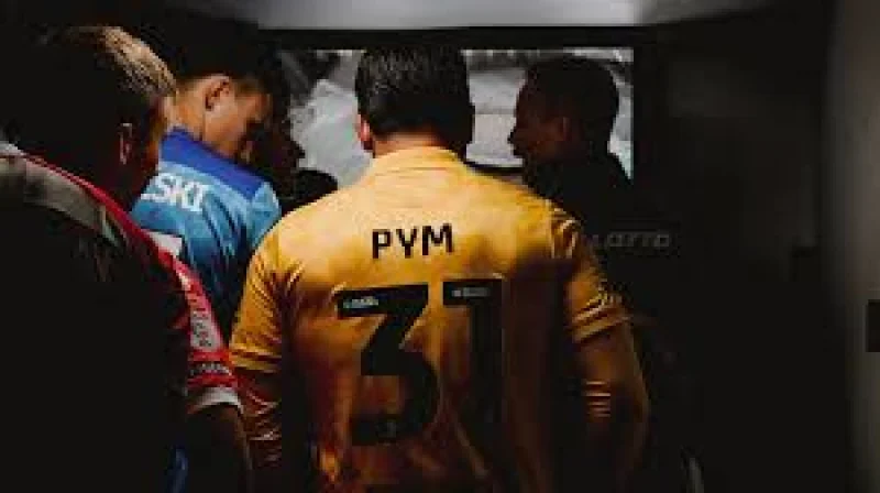 BBC update at 14:30 puts Newport County Vs Grimsby in sharp focus