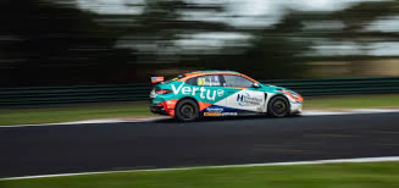 Ash Sutton heads to Silverstone with 115-point lead and chance at fifth BTCC title