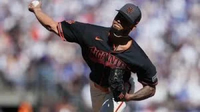Giants tie MLB record with 71 players used in 4-3 loss to Dodgers — Dodgers Vs. Giants