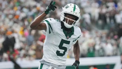 Garrett Wilson Injury update: Jets star exits with 10 catches, 107 yards and a touchdown