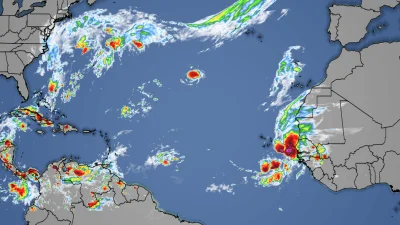 Nash Rhodes tracks Hurricane Central as Fay weakens, Bermuda disturbance holds 40%