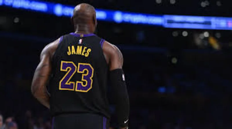LeBron James’ eight-year Lakers run ends, and Jj Redick inherits the next chapter