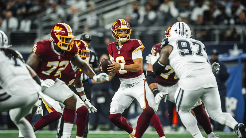 Jaxson Dart and Jayden Daniels leave with potentially season-ending injuries in Nfc East shakeup