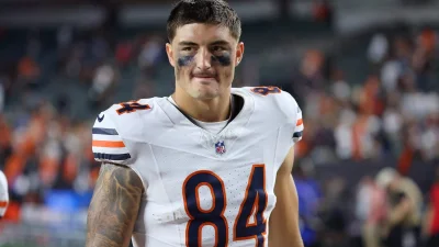 Colston Loveland's slow start raises a familiar fantasy question — can the Bears get him going?