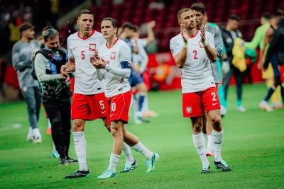 Robert Lewandowski na ławce w meczu Sweden Vs Poland — Jan Urban stawia na zmiany