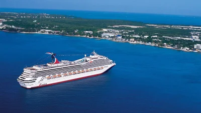Nathalie Belizaire charged after four children were left alone on cruise