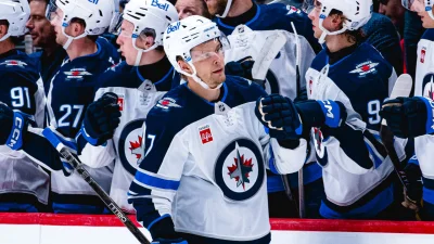 Victor Olofsson watch: Colorado scores 4 unanswered goals to beat Winnipeg 5-2 in preseason finale