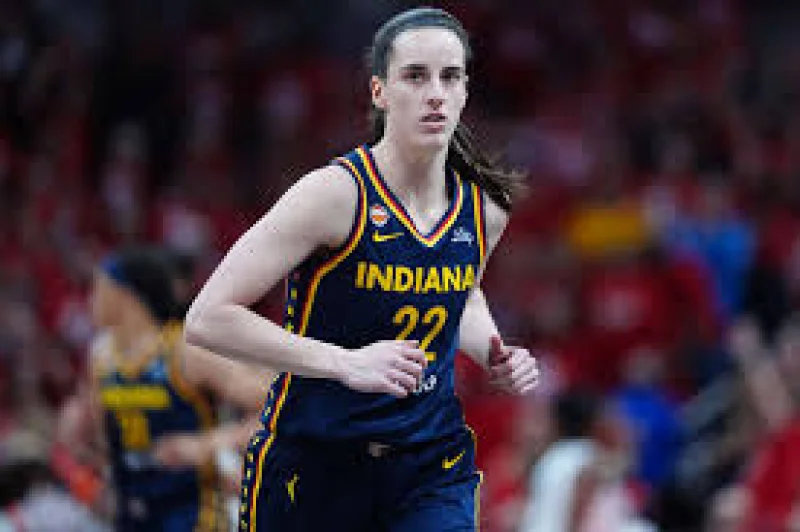 Caitlin Clark Indiana Fever Playoff Performance: 27 points, 15 assists and seven rebounds after halftime vomiting as Indiana beat the Las Vegas Aces