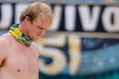 Brady Loses a Third of His Fingertip on Rob Survivor 51