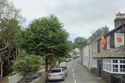 Det Insp Tim Evans appeals after six-year-old dies in Llanfairfechan crash