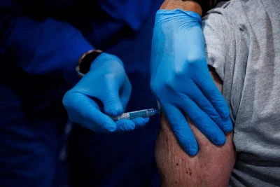 Dr Renée Hoenderkamp warns as Covid Strain admissions rise 50 per cent