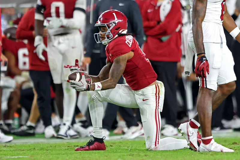 Alabama stays 8th by ESPN as William Sanders and Jayvin James leave game injured — Tomorrows Top 25 Today
