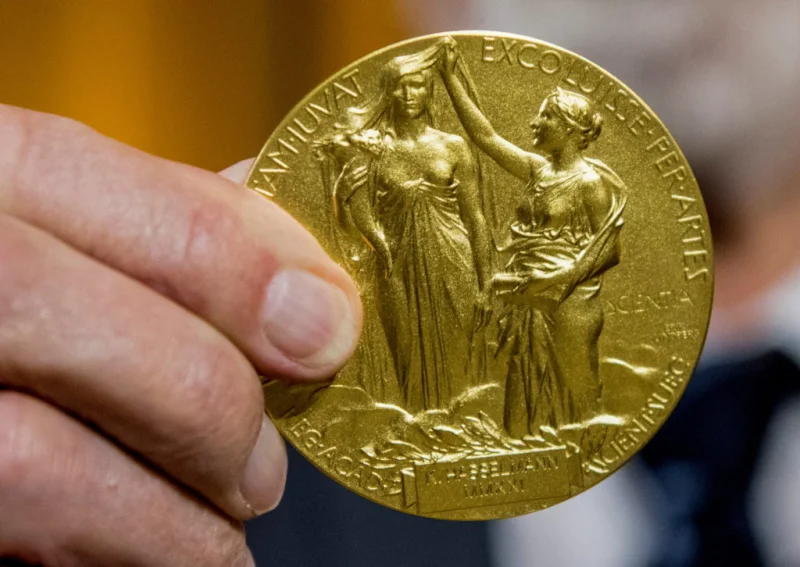 Francis Halzen fits Physics World’s Nobel Prize pattern, says Physics World