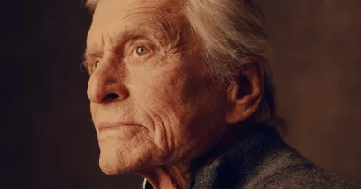 Michael Douglas says Kirk Douglas shadow shaped his memoir