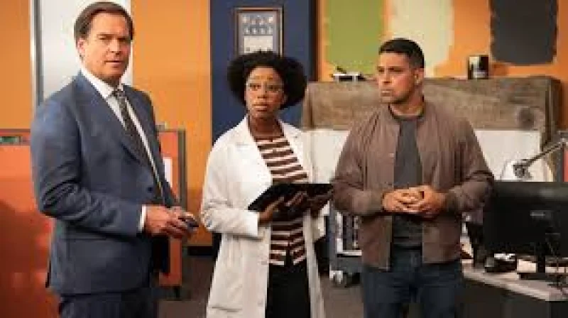 Michael Weatherly Returns in Ncis Episode 1
