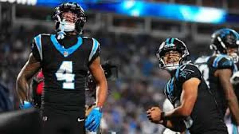 Three teams stay unbeaten at 4-0 as Week 4 reshapes the Nfc South Standings picture