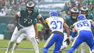 Cam Jurgens self-reports concussion-like symptoms after Eagles' 24-20 loss to the Los Angeles Rams