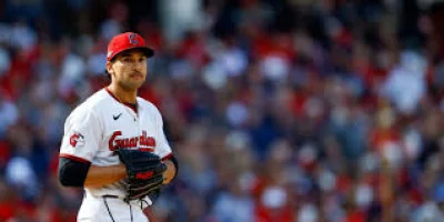 White Sox set Game 3 lineup as Guardians turn to Daniel Espino in opener plan, with Tanner Bibee looming