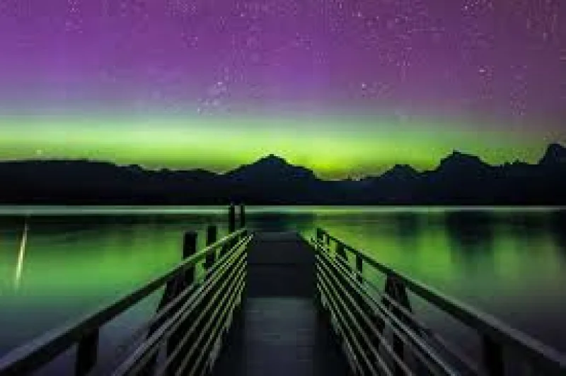 NOAA issues Aurora G2 watch for 09 Oct